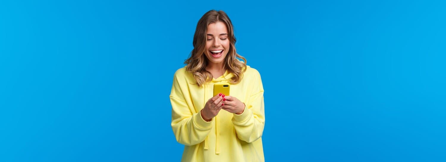 Mint Mobile vs. Visible: Comparing the Best Low-Cost Phone Plans in the US