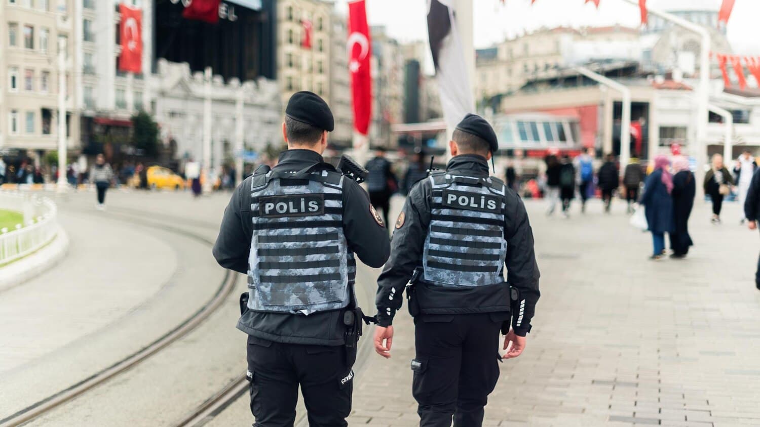Security Realities in the Capital: Decoding Extremist Violence and Urban Safety in Berlin