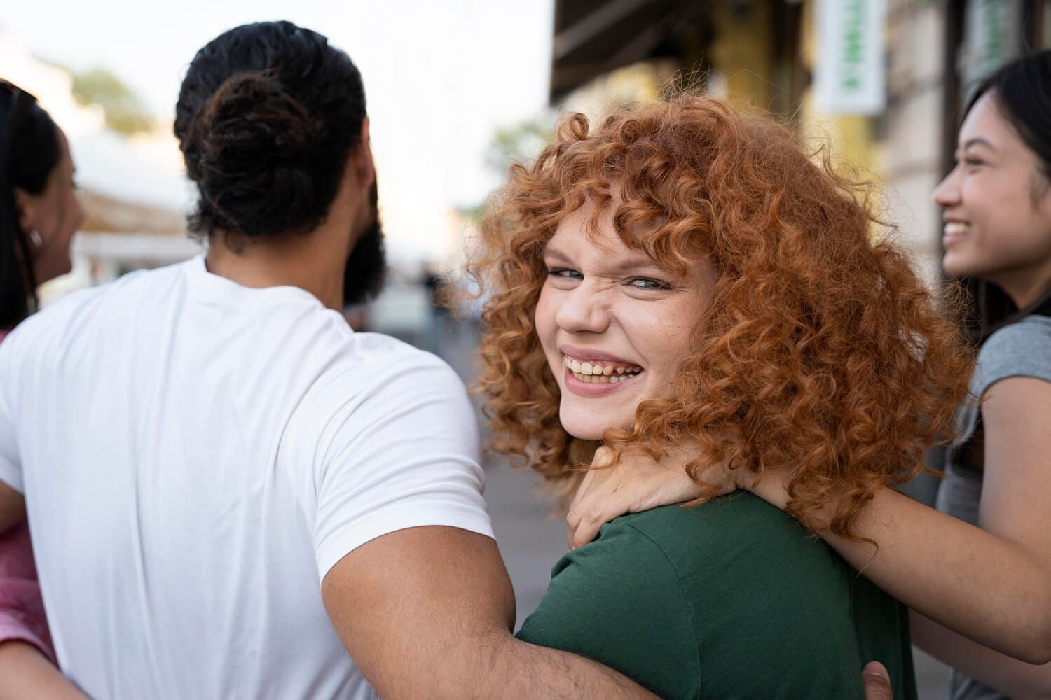 How to Say 'No' Politely: A Global Guide to Boundaries