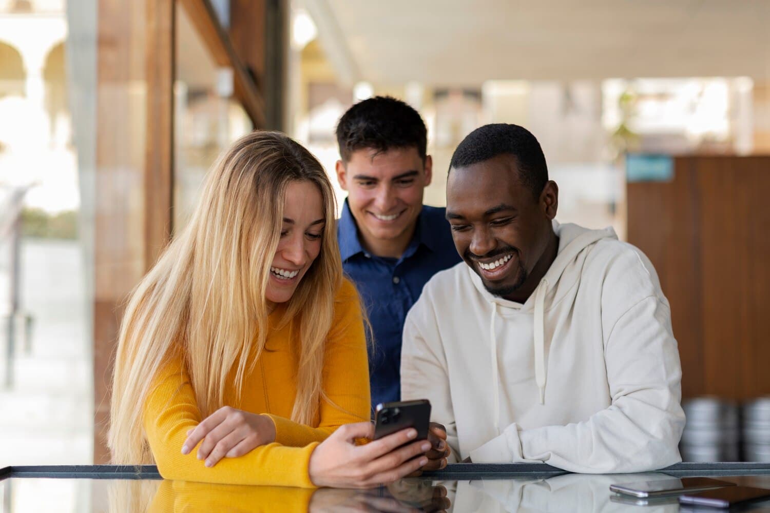 The Best Banking Apps and FinTech Solutions for Expats in Estonia